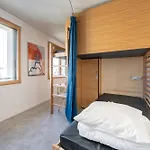 Ucpa Sport Station Hostel Paris